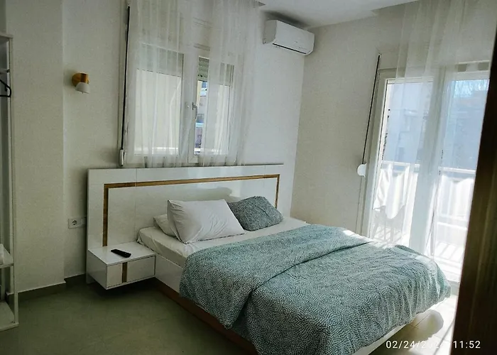 Mands Homes 4 Bedrooms Appartement