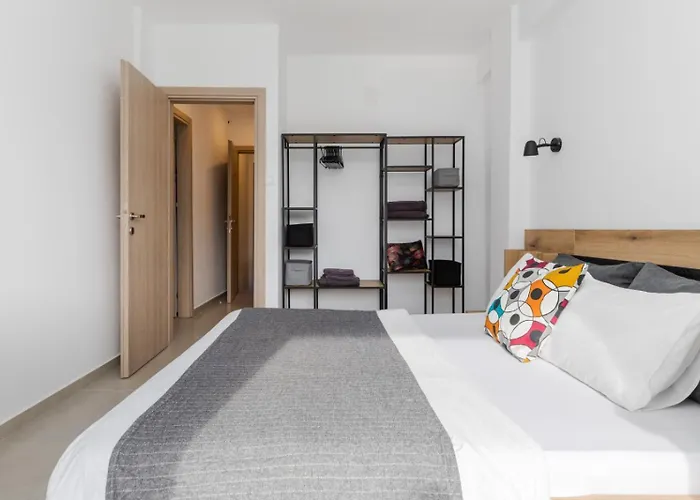 Appartement Mands Homes 4 Bedrooms Peraía